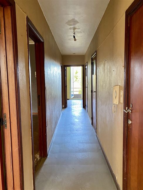 LAEKEN - A RENOVER: APPART 2CH AVEC CACHET- TOP LOCALISATION