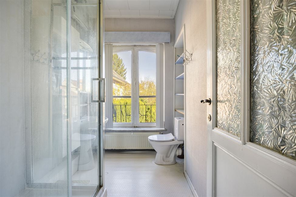 Belle maison bourgeoise avec esp. prof. libérale !