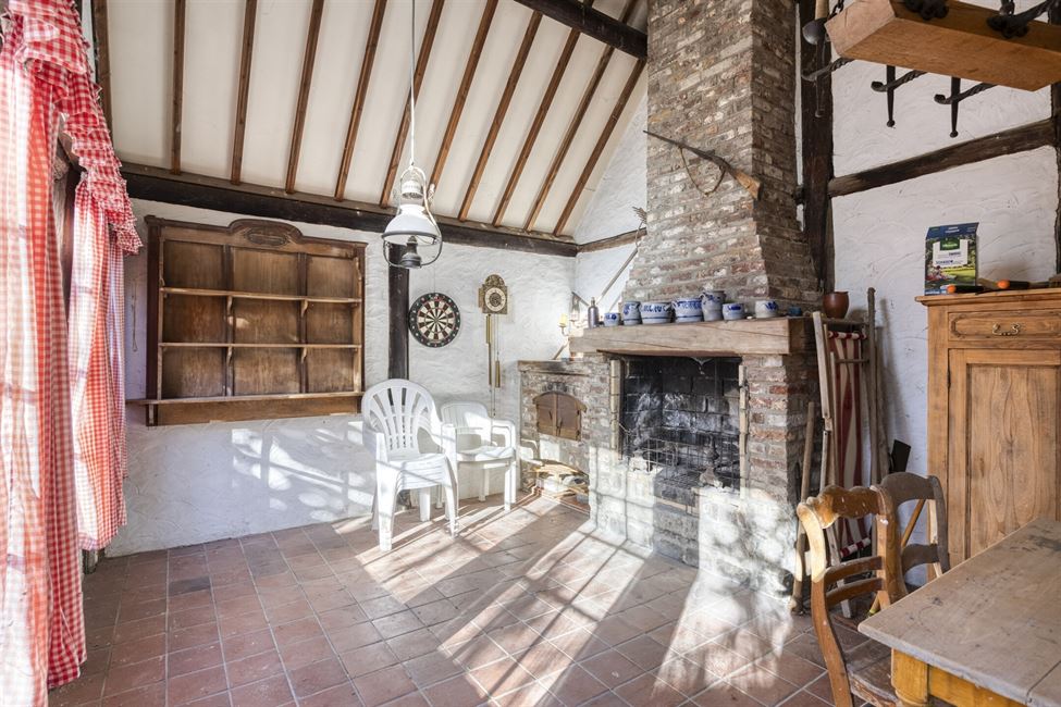 Belle maison bourgeoise avec esp. prof. libérale !