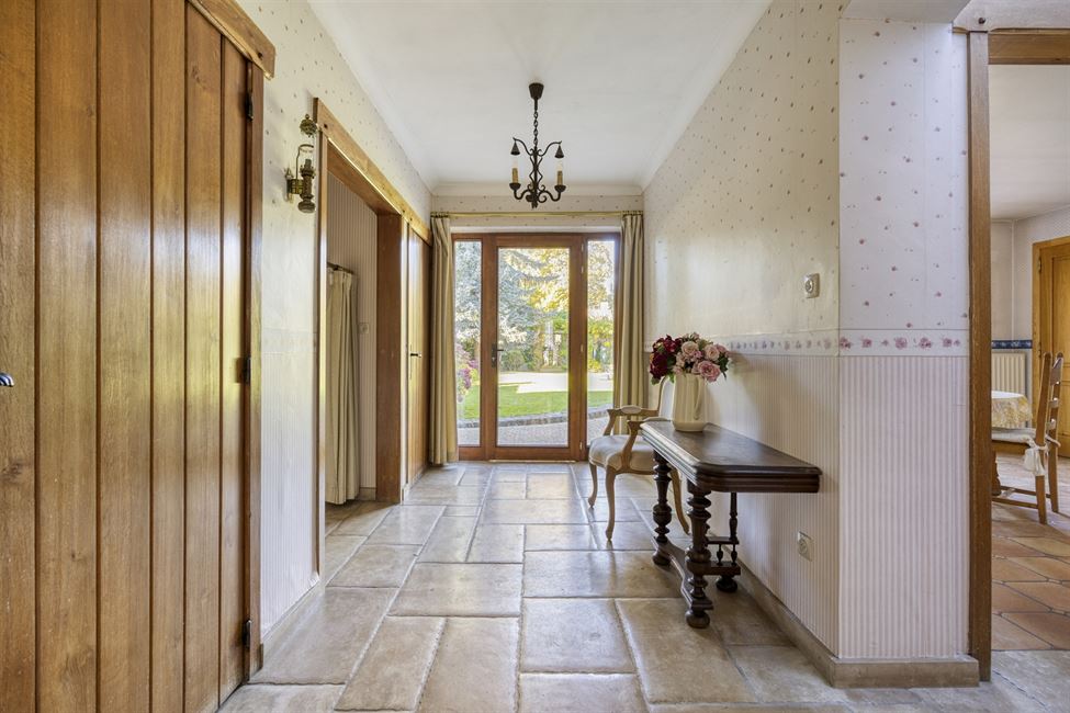 Belle maison bourgeoise avec esp. prof. libérale !