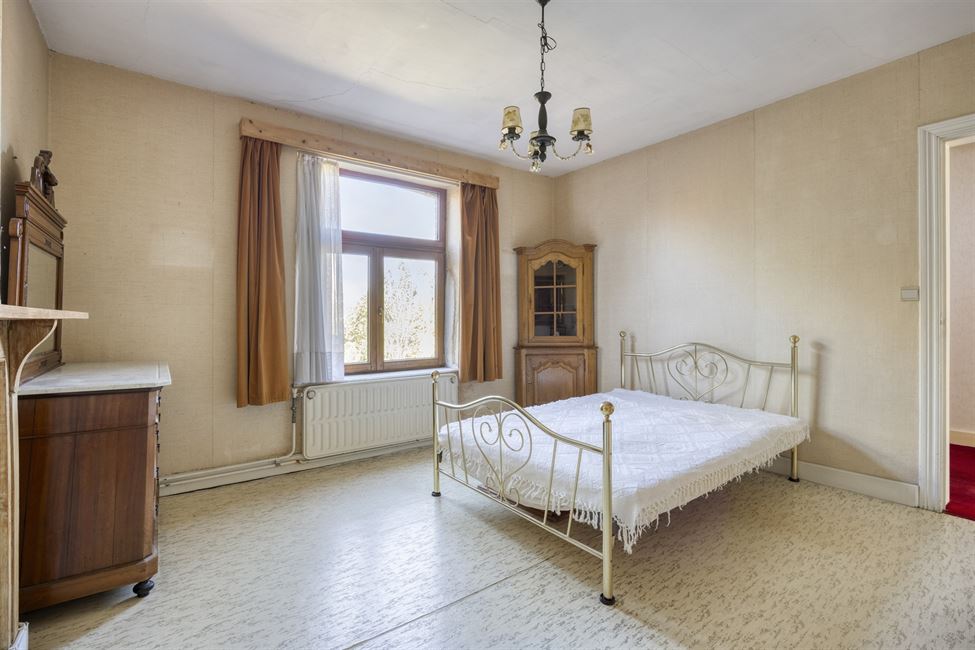 Belle maison bourgeoise avec esp. prof. libérale !