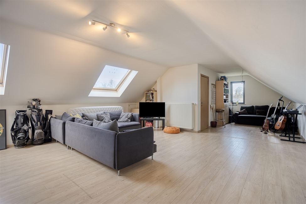 Magnif.vaste villa 5-6 chambres avec jardin avant SUD !