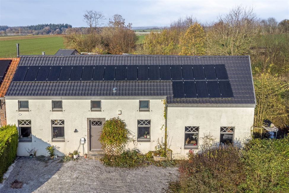 !!! OPTION VALDEL IMMO!!! Belle maison villageoise au charme fou !