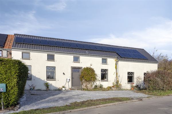 !!! OPTION VALDEL IMMO!!! Belle maison villageoise au charme fou !