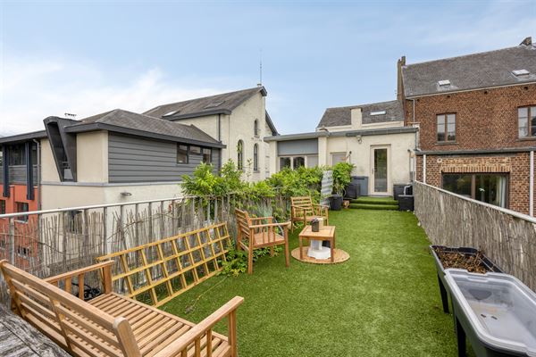 Appart 1 ch avec terrasse de folie, 1er étage !