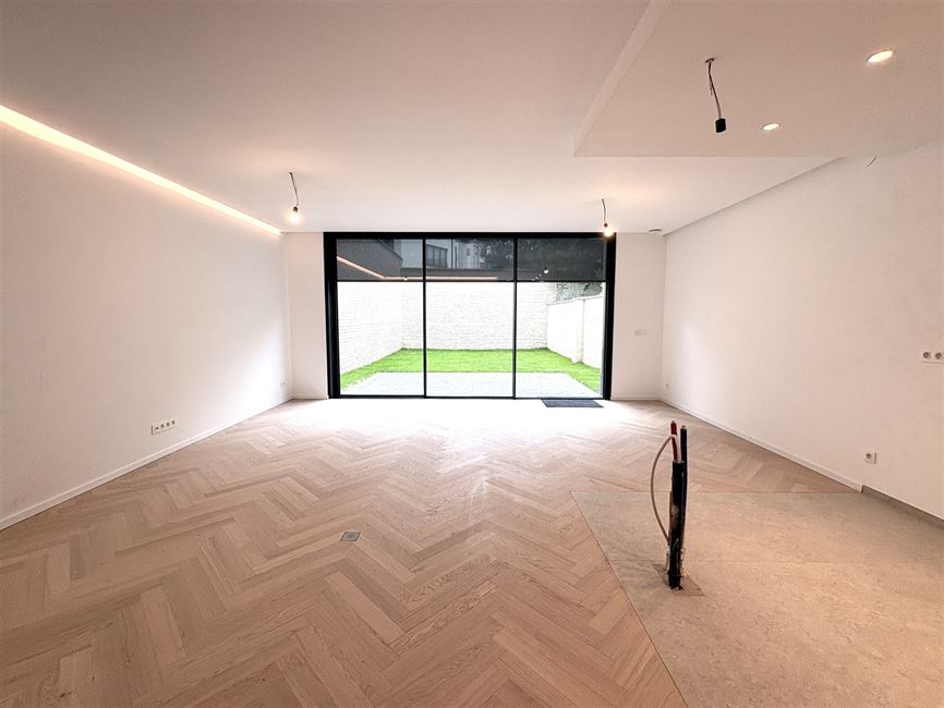 Splendide duplex 3CH avec bur. & jardin plein Sud