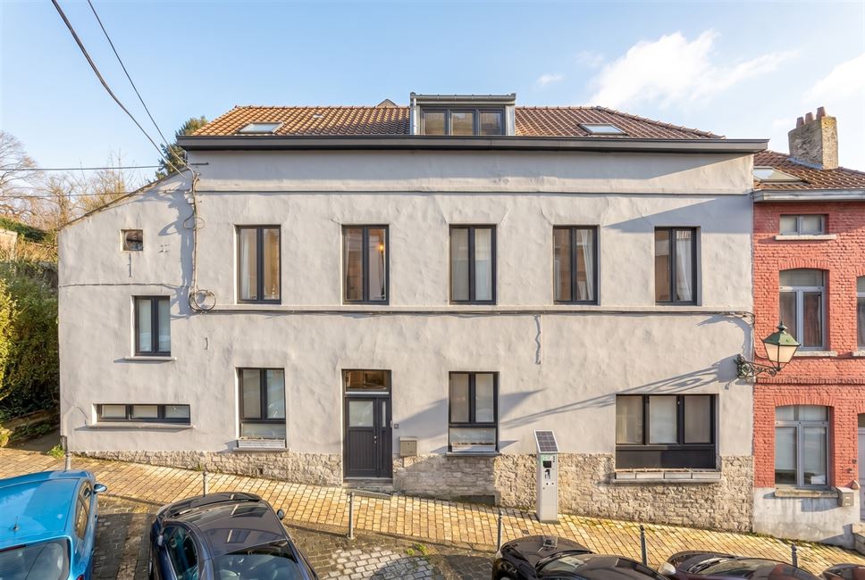 SAINT-JOB: CHARMANTE MAISON 4CH & TERRASSE PLEIN SUD