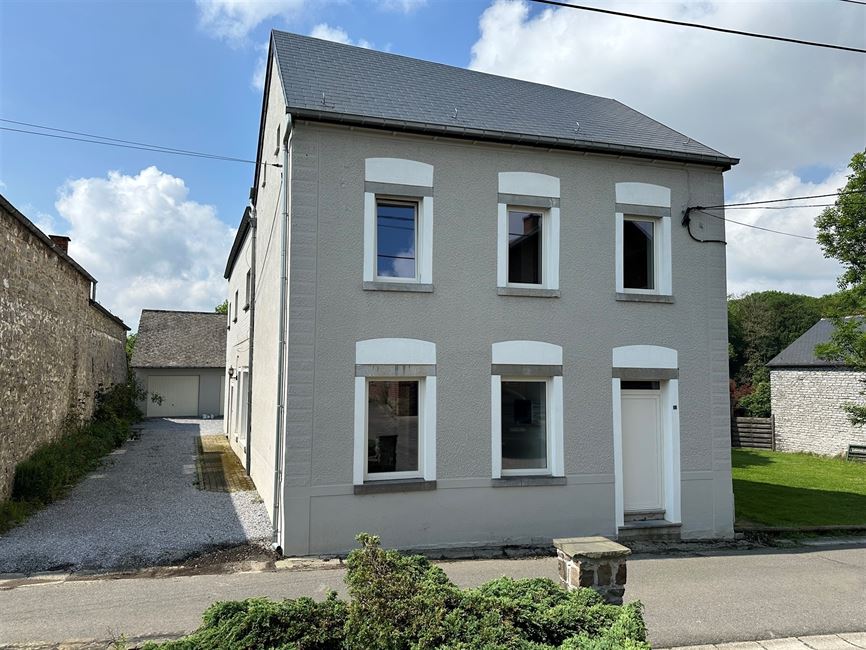 Triplex 3 ch, avec jardin commun.