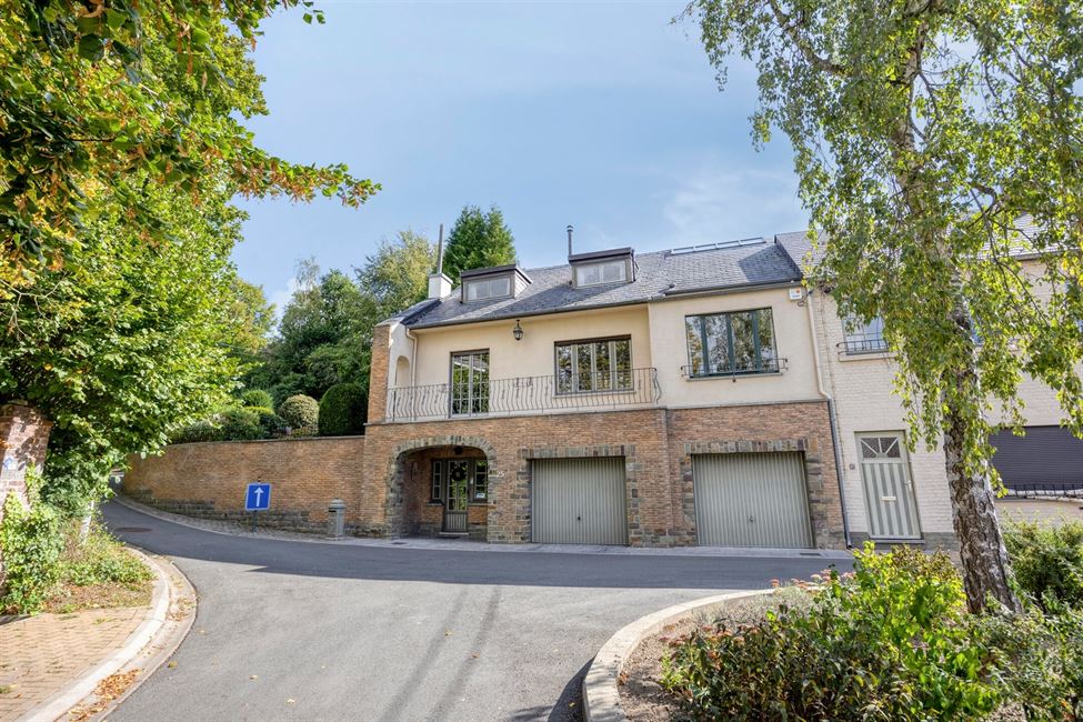 Maison villageoise de charme, jardin magnifique !