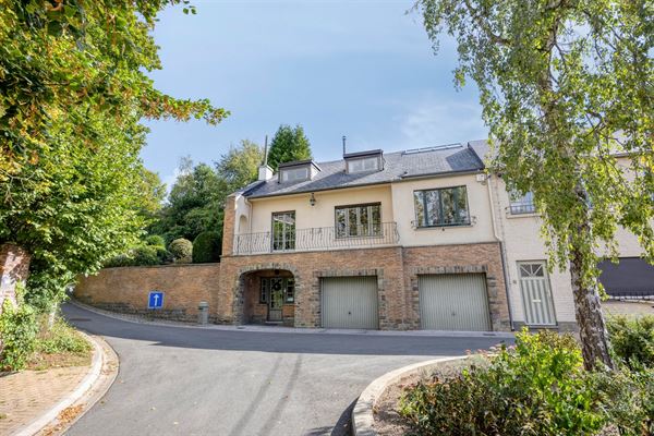 Maison villageoise de charme, jardin magnifique !