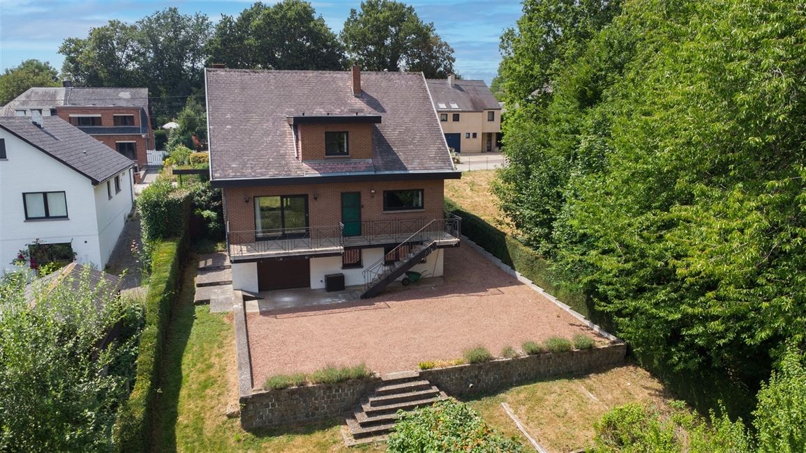 Belle villa à rénover idéalement située !