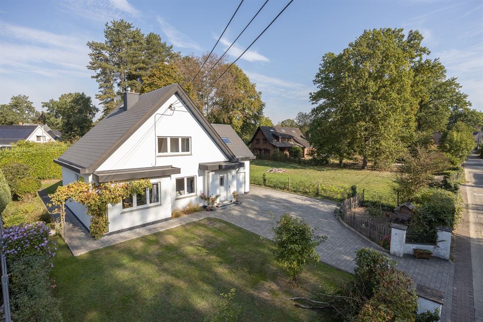 Villa de charme 3-4 ch ds topissime quartier zen !