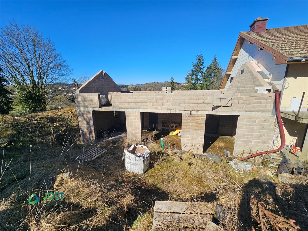 exterior_back