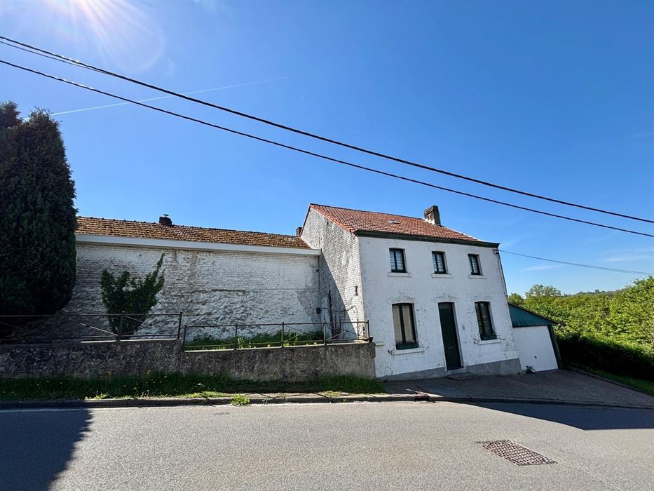 Absil immobilière vous présente une Fermette 5 ch