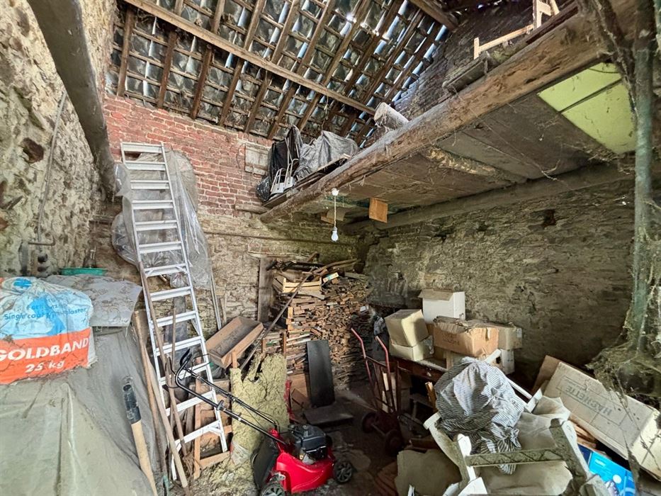 Absil immobilière vous présente une Fermette 5 ch