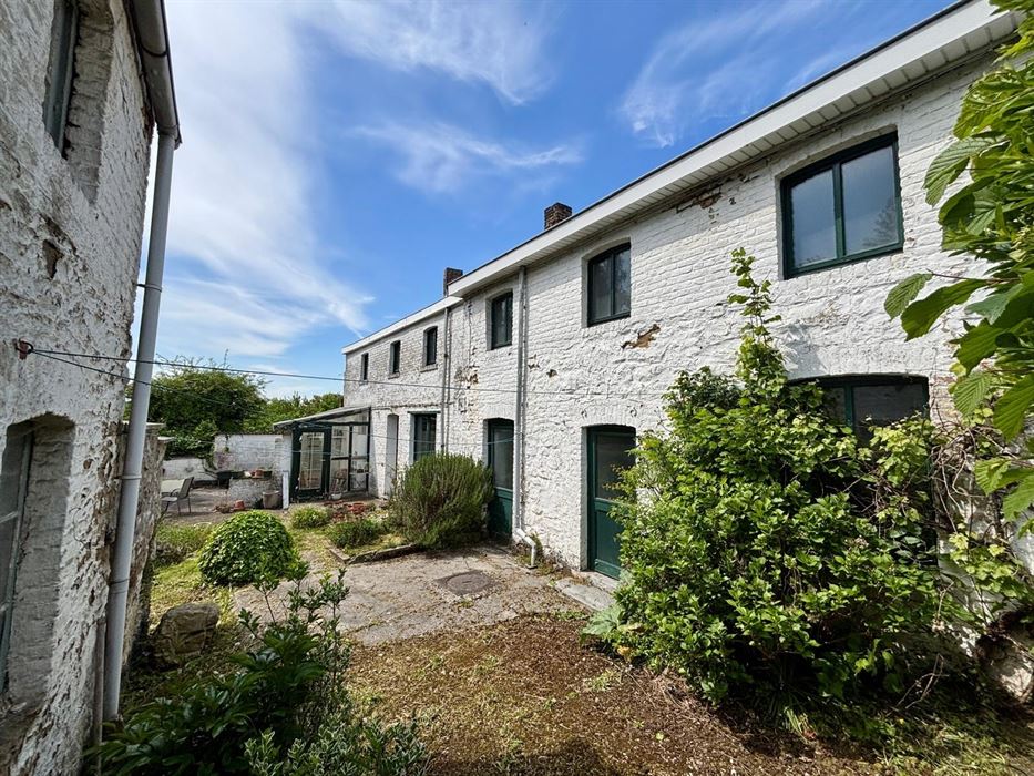 Absil immobilière vous présente une Fermette 5 ch