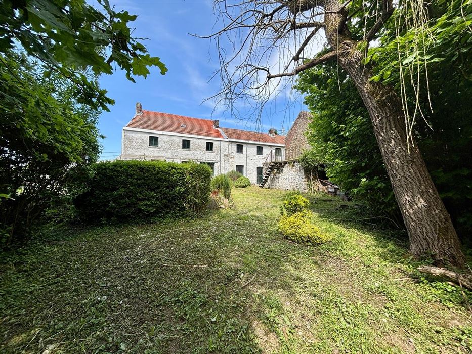 Absil immobilière vous présente une Fermette 5 ch