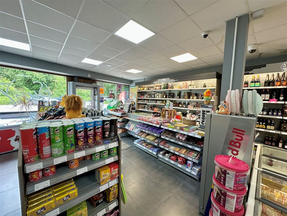 ABSIL Immobilière vous présente un immeuble mixte