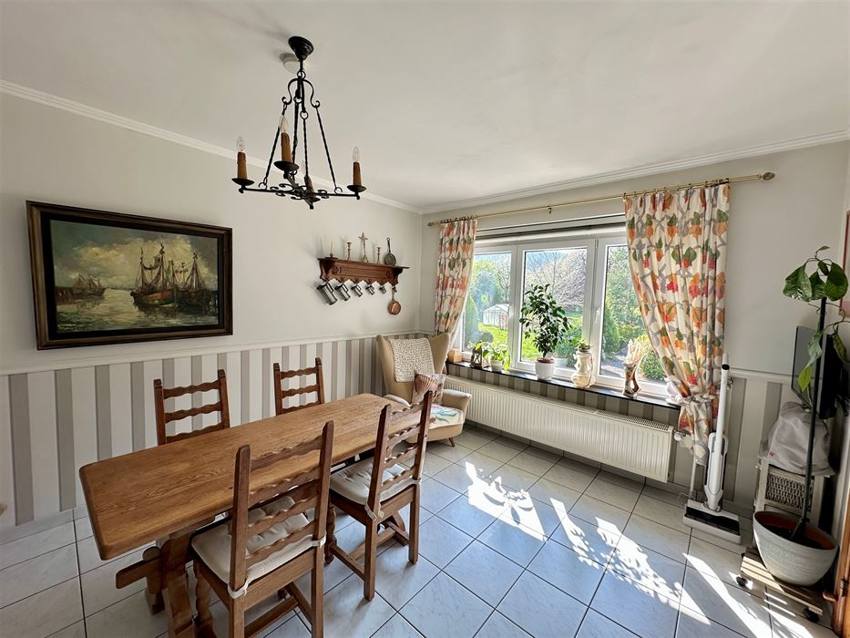 Absil Immobilière vous présente une maison rénovée