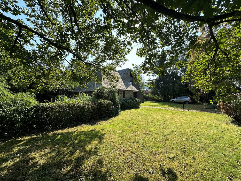 ABSIL Immobilière vous présente une superbe Villa