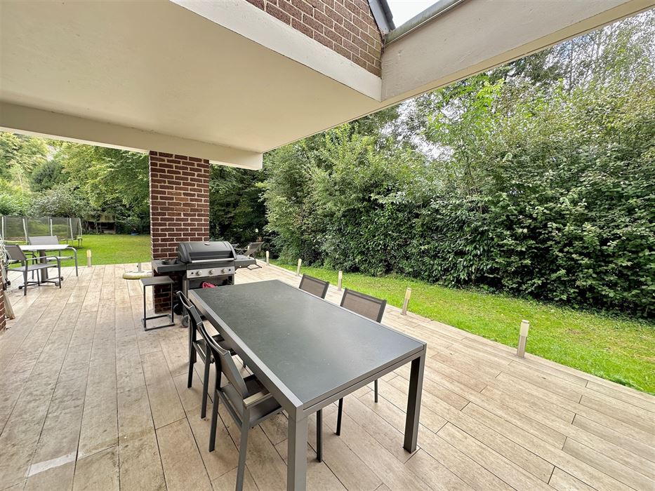 ABSIL Immobilière vous présente une superbe Villa