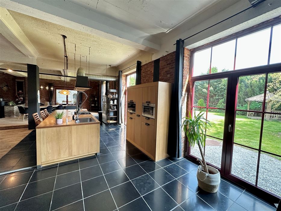 Absil Immobiliere vous présente un superbe Loft