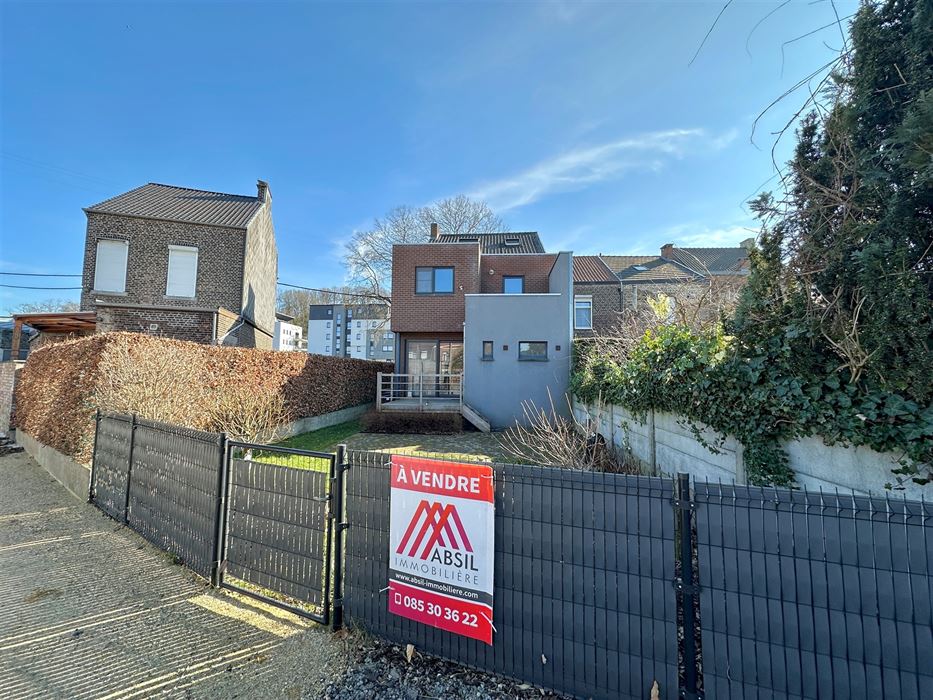 ABSIL Immobilière vous présente : Une maison de ville 4ch