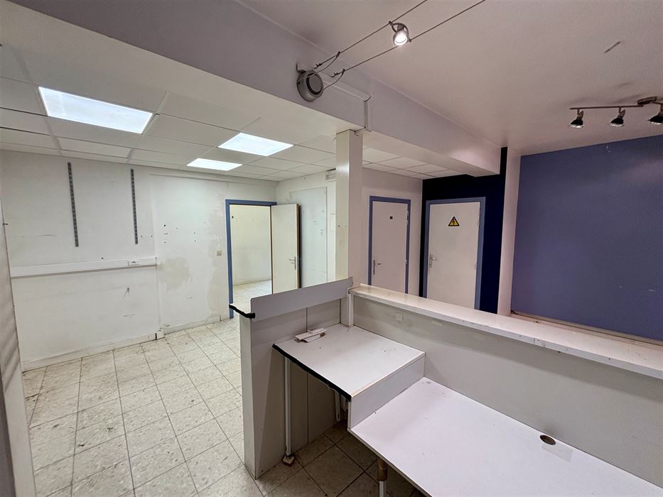 L'immobilière Absil vous présente un espace commercial à Namur