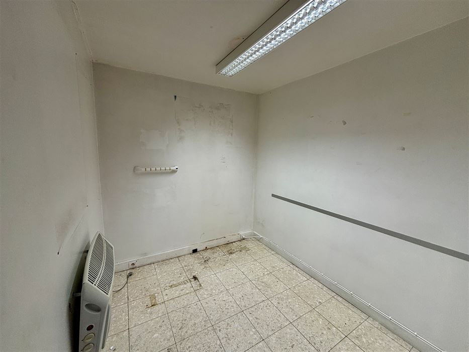 L'immobilière Absil vous présente un espace commercial à Namur