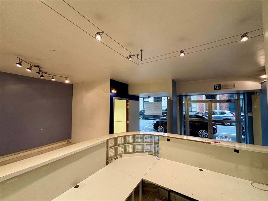 L'immobilière Absil vous présente un espace commercial à Namur