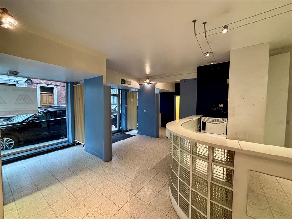 L'immobilière Absil vous présente un espace commercial à Namur