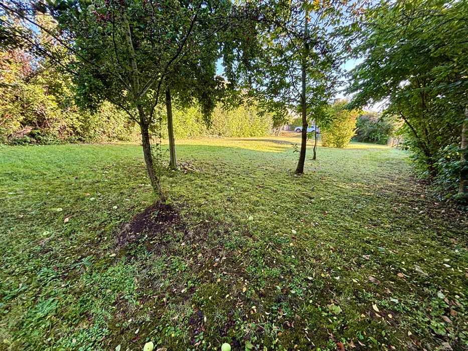 L'immobilière Absil vous présente un terrain en zone à bâtir