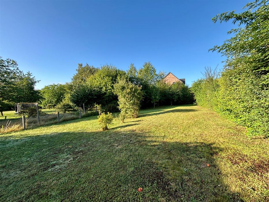 L'immobilière Absil vous présente un terrain en zone à bâtir