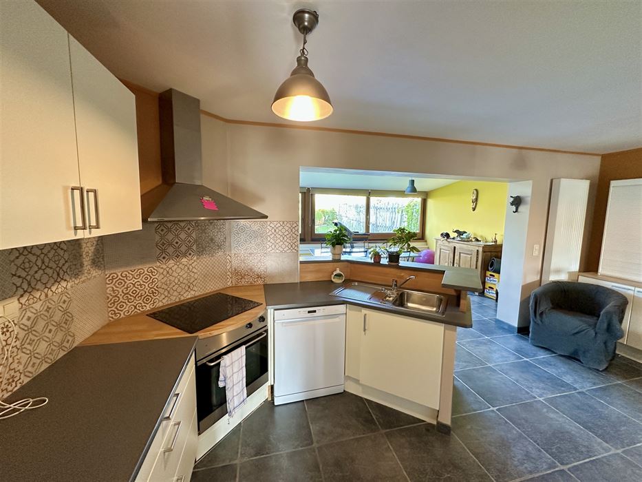 Absil Immobilière vous présente une maison 5 chambres