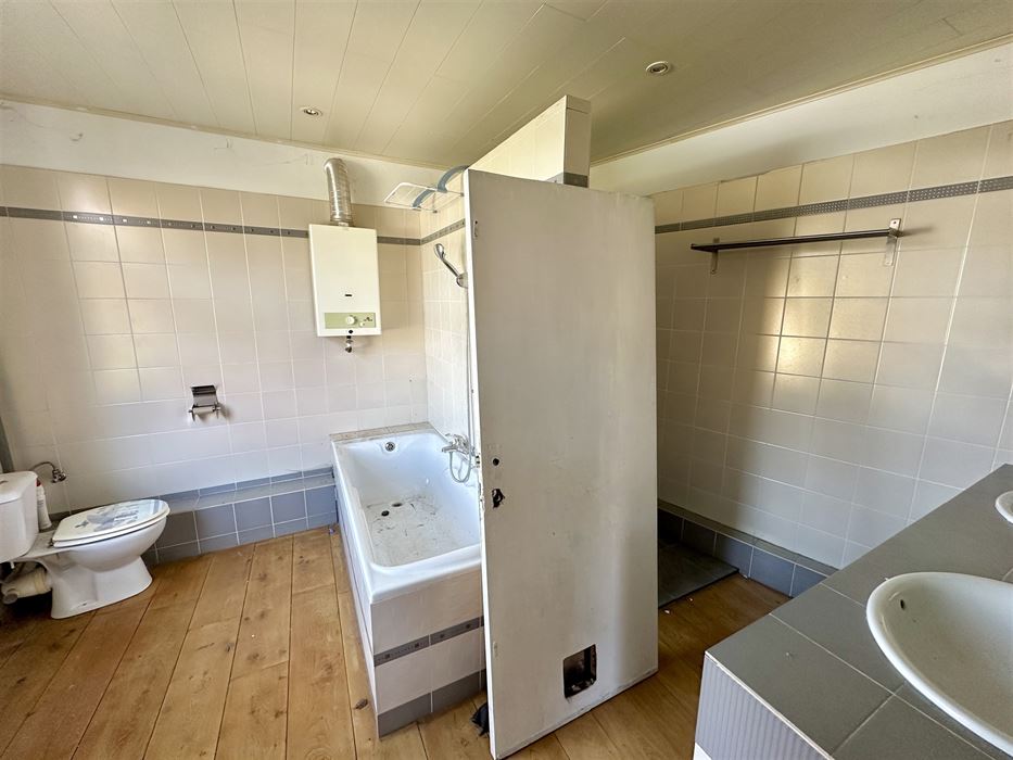 Absil Immobilière vous présente un Immeuble mixte