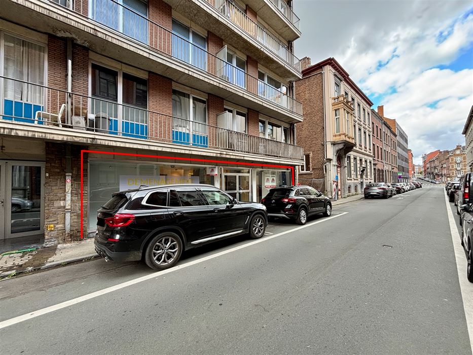 l'immobilière Absil vous présente un commerce en plein centre