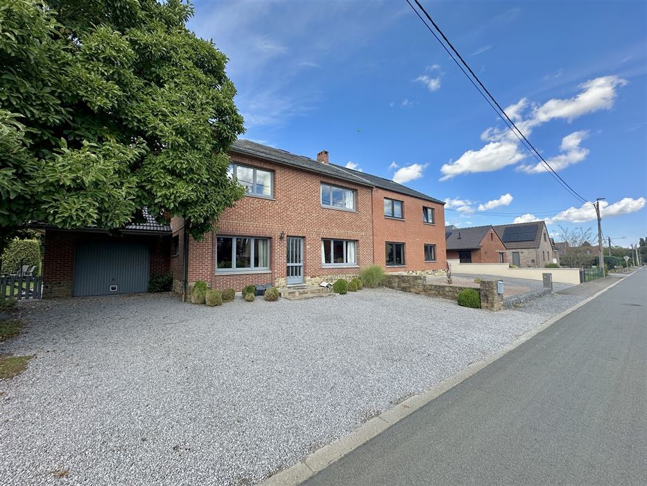 Absil Immobilière vous présente une maison 5 chambres