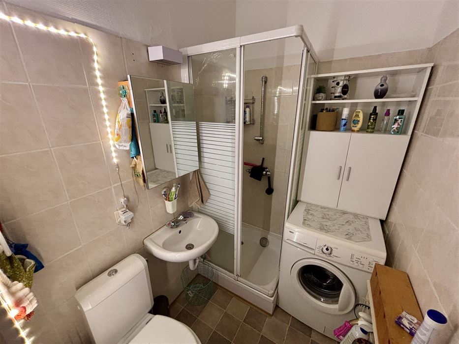 Absil Immobilière vous présente un appartement une chambre