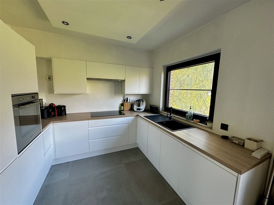 Absil immobilière vous présente une maison Bel etage 3ch