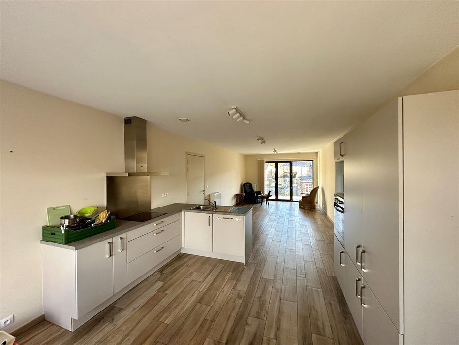 Absil Immobilière vous présente un bel appartement 2ch