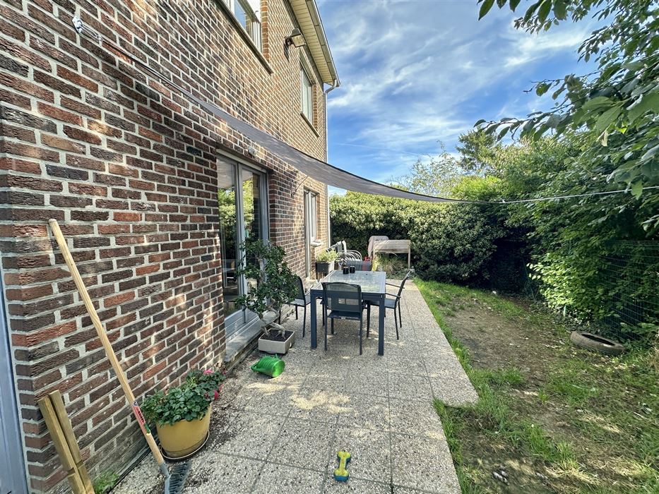 Absil Immobilière vous présente une maison 5ch