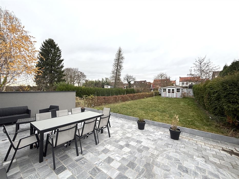 Absil immobilière vous présente une maison de maître 3ch