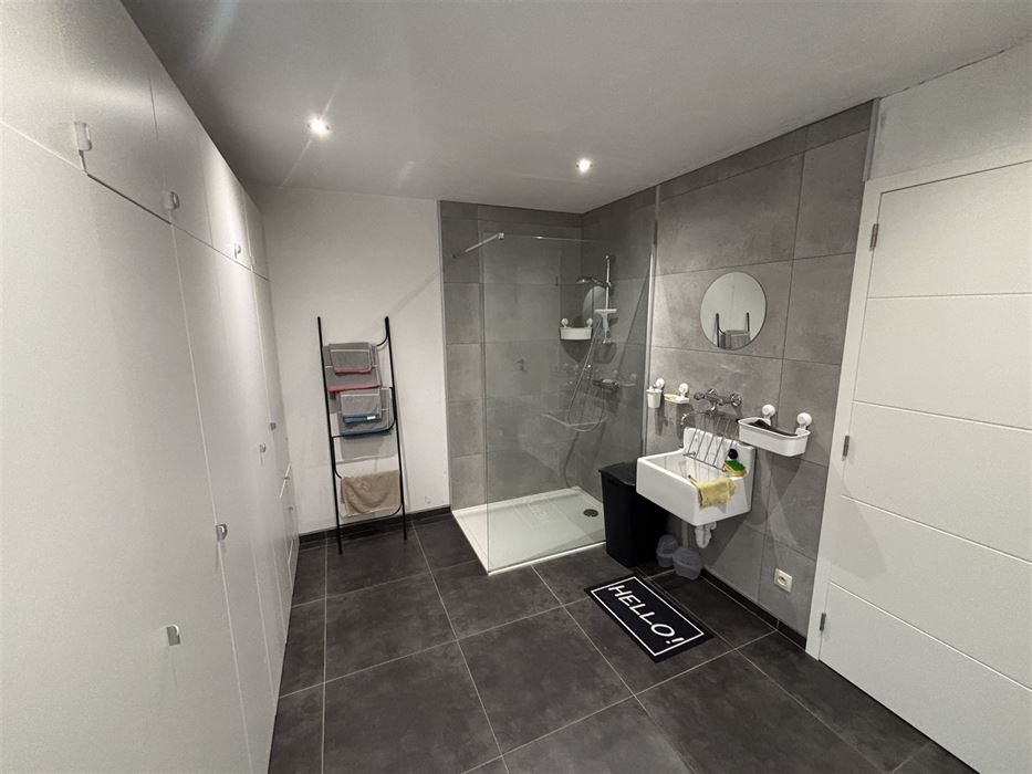 Absil immobilière vous présente une maison de maître 3ch