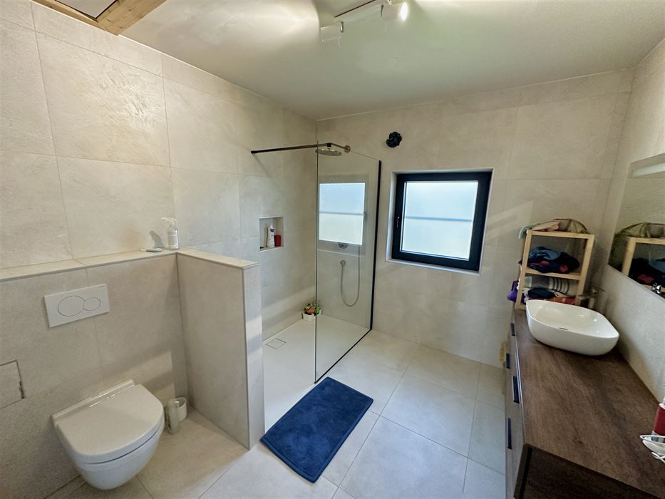 Absil immobilière vous présente une maison Bel etage 3ch