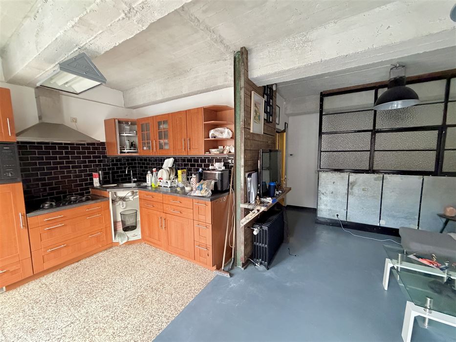 Absil Immobilière vous présente un immeuble à appartements