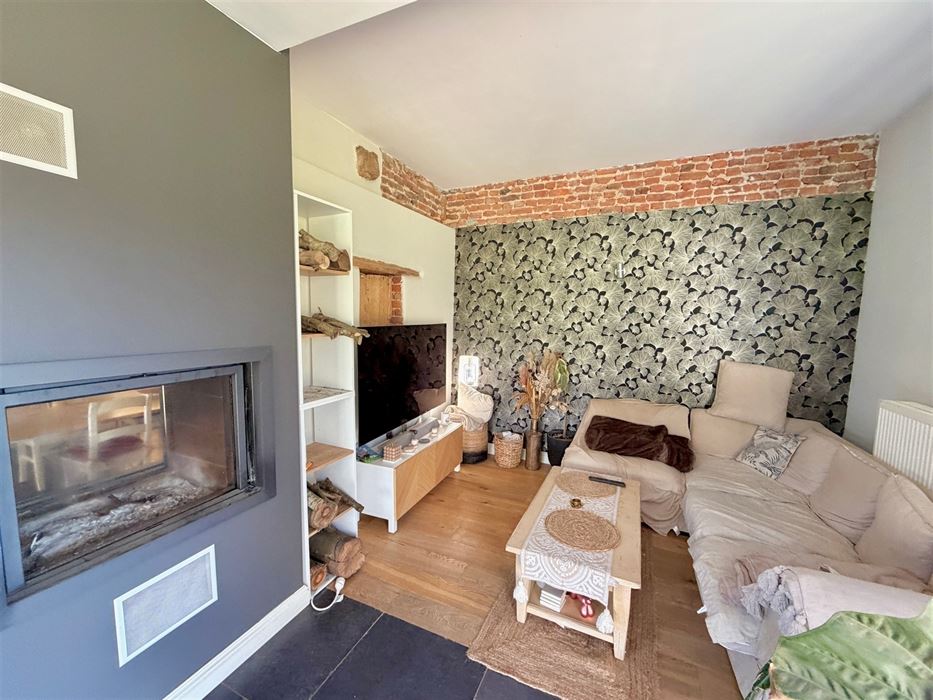 Absil Immobilière vous présente une superbe propriété 4 ch