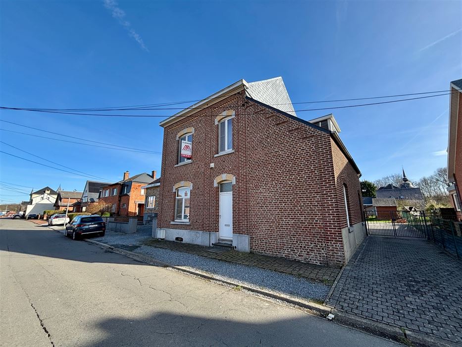 Absil Immobilière vous présente une maison 4ch