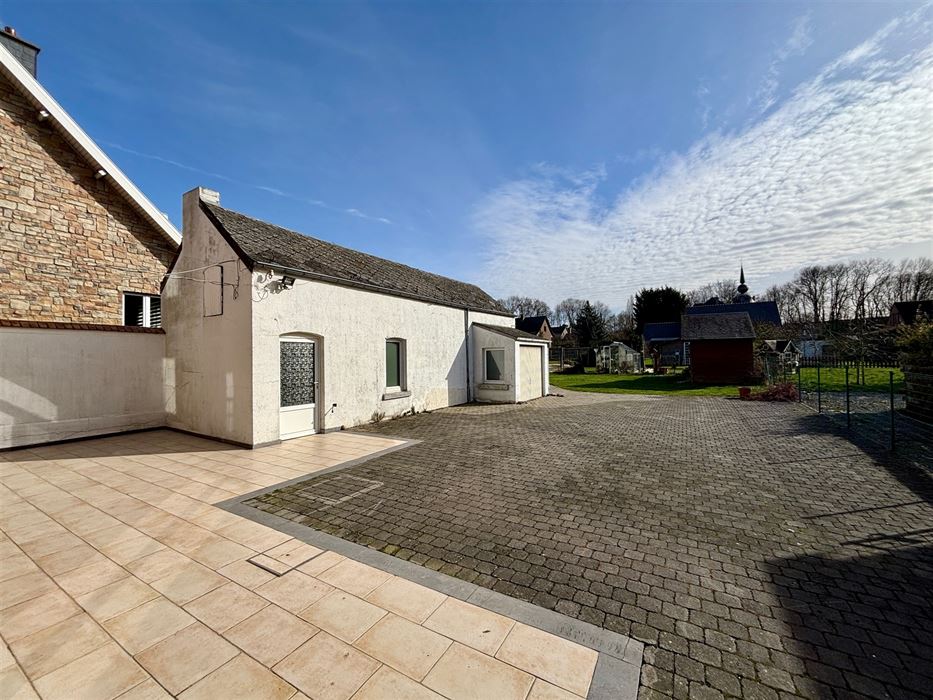 Absil Immobilière vous présente une maison 4ch