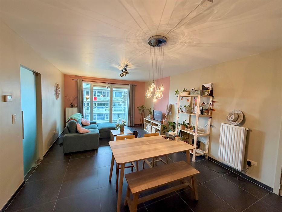 ABSIL IMMOBILIERE vous présente un bel appartement 2 chambres