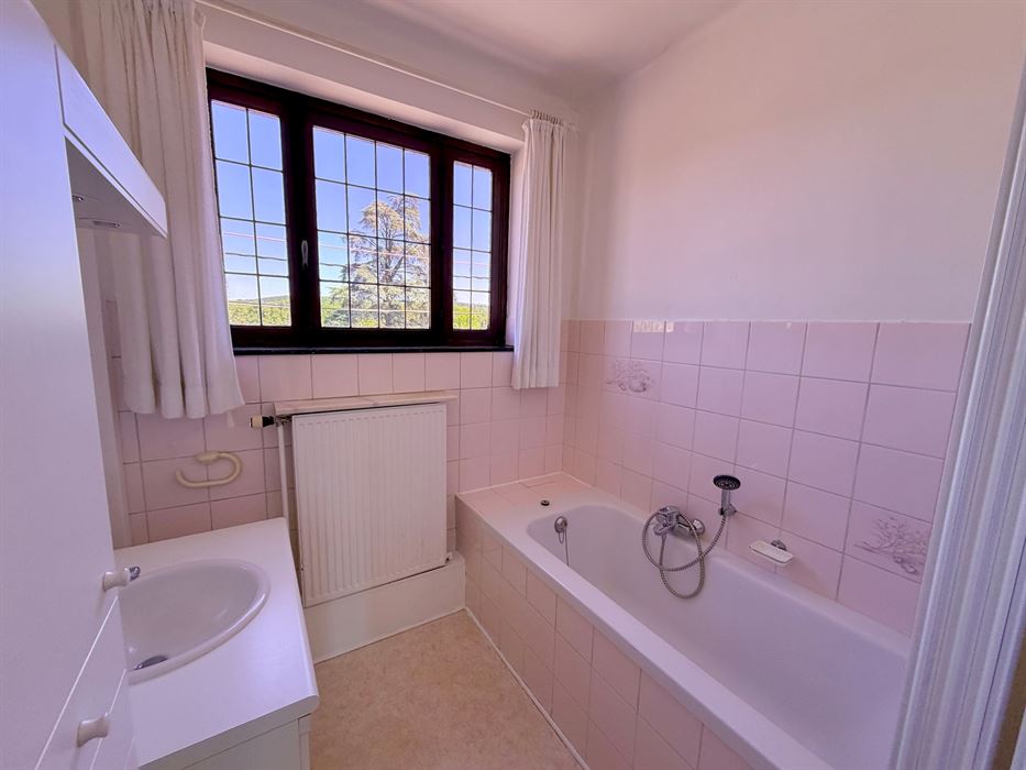 Absil Immobilière vous présente une maison 4 chambres